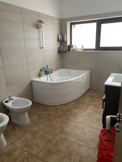 Casa individuala P+1E, 4 camere, garaj, teren533 mp, aproape de intrare Domnesti - 11
