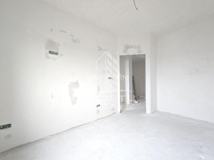 Jumatate de duplex de vanzare, Parter + Etaj, 5 camere si 2 bai, Sag - 9