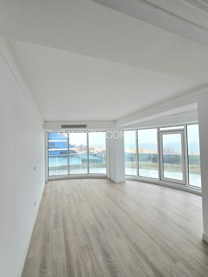 3 camere White Titanic - frontal mare – Mamaia Nord - 12