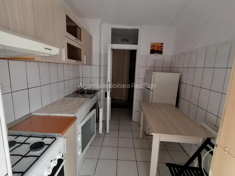 Apartament 2 camere p 4 Traian zona 24 Trepte - 11