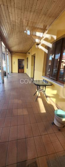 Casa Ghimbav, 8 camere,  S+P+M,teren 736 mp, pretabila locuinta, birouri, cazare - 15