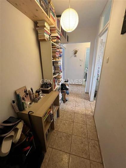 Vand apartament 2 camere cu balcon zona Dioda - 3