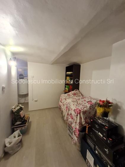 Apartament 2 camere,curte comuna/4 proprietari - 10