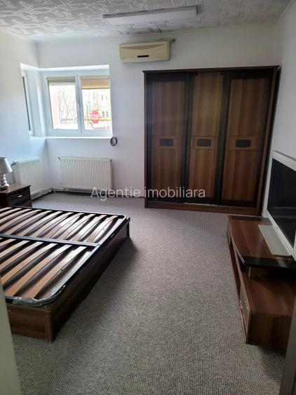 Casa in zona Centrala, la 5 min. de bd. Stefan cel Mare, 750 euro - 14