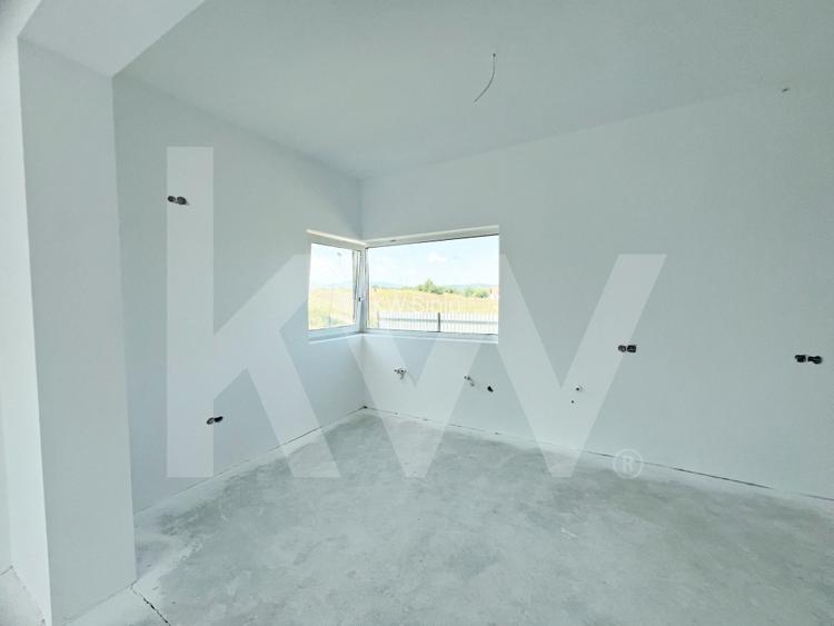 Casa de Vanzare in Cristian, Sibiu - 4 Camere, 2 Terase, Teren 486 - 19