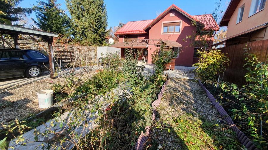 Vila generoasa in zona foarte linistita - 2