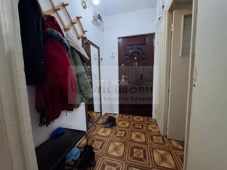 Apartament 3 camere Dacia, etaj 3, fara risc, pe mijloc - 9