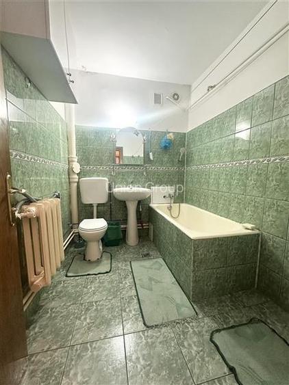 Casa din Caramida S+P+1E, 10 camere, Faleza Nord - 9