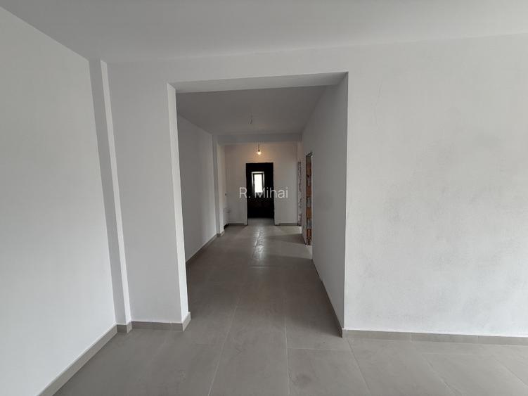 Apartamente de Vânzare în Giroc lângă Eso cu 3 Camere, Bloc Nou. - 13