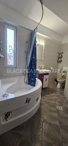 Apartament 3 camere Mamaia Nord – renovat complet, 3 balcoane, parcare - 7