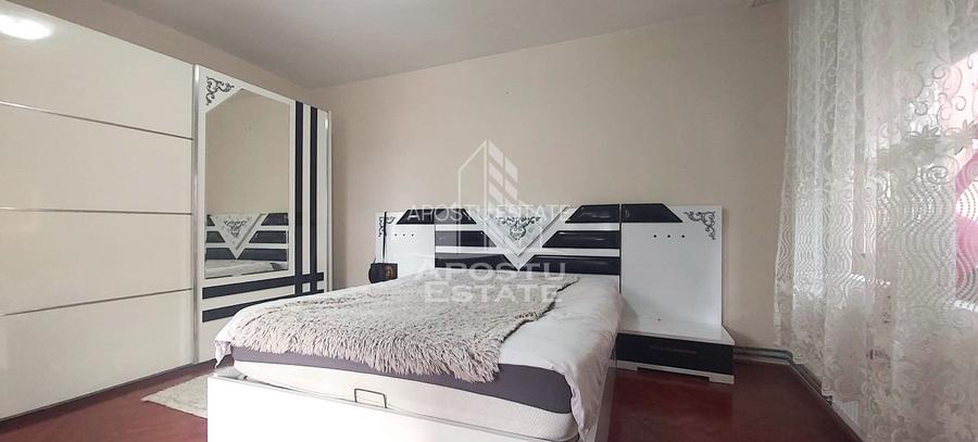 Casa construita pe un teren generos de 780 mp - 2