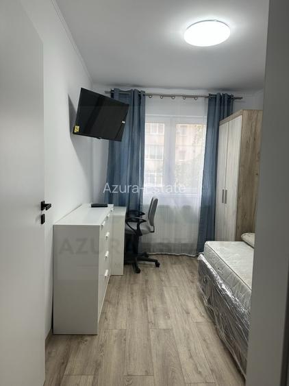 Apartament 3 camere semidecomandat etaj 2 strada Semaforului - 5