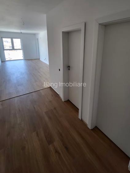 apartament cu 3 camere,2 balcoane,parcare,zona Vivo - 7