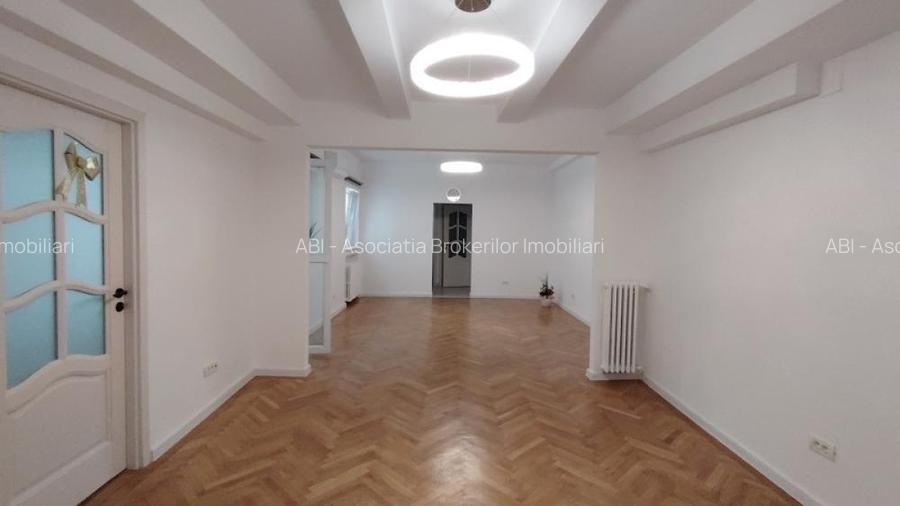 GM1736 Inchiriere apartament Unirii-Traian nemobilat 5 camere , totul - 2