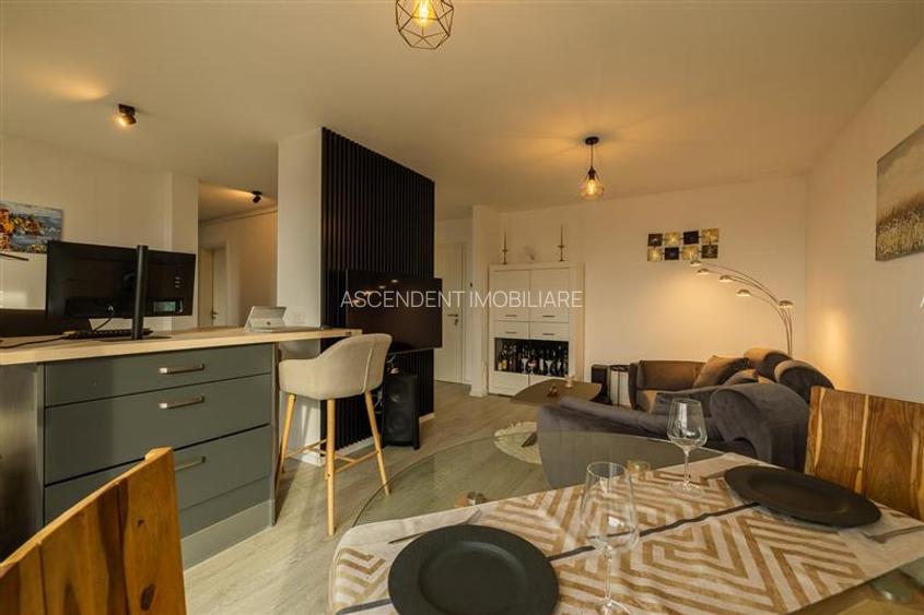 Rafinament urban:terase incantatoare,loc parcare,A Class,Kasper,Coresi,Tractorul - 15