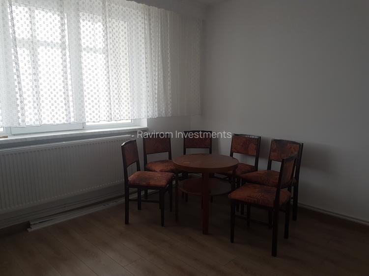 Apartament doua camere, decomandat, balcon mare, CT, sud estic, beci, lift nou - 3