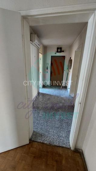 4 camere ultracentral | Universitate – Romană | Ideal locuire sau investiție - 7
