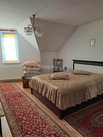 Casa-Vila ultrafinisata in regim D+P+E cu toate utilitatile cu 900 mp,teren - 23