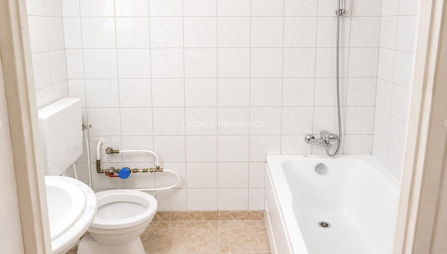 Apartament de 3 camere, decomandat, zona Politehnica - 5