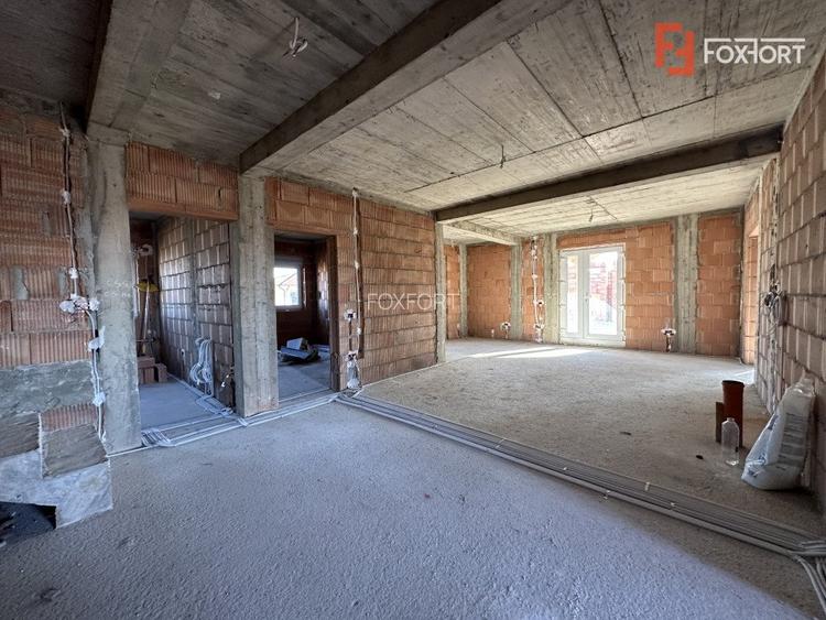 Comision 0% Casa individuala Mosnita in stil Neoromanesc cu 202 mp utili - 8