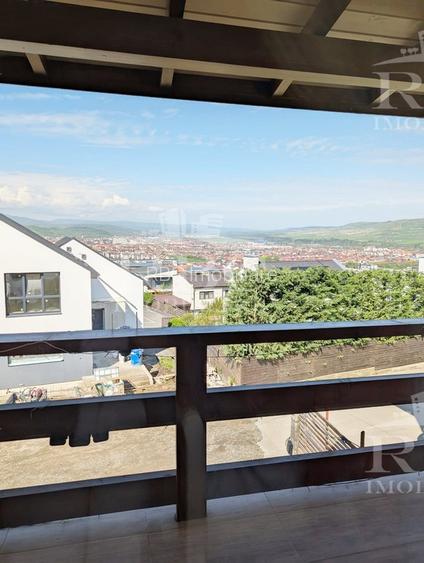 Casa cuplata finisata cu teren 300 mp Floresti str. Narciselor - 30