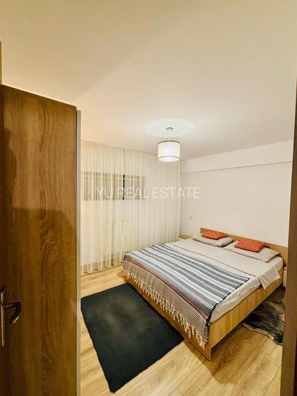 Apartament 4 camere de închiriat – zona Trocadero, str. Poporului - 9