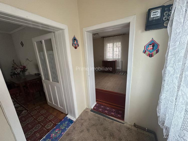 Casa individuală 72 mp | teren 719 mp| zona Schit - 6