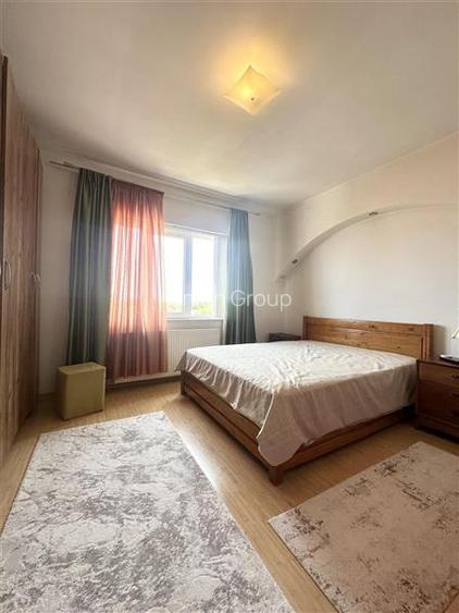 Casa S+P+1E cu Teren de 854 mp, Pretabila pentru Doua Familii - 43