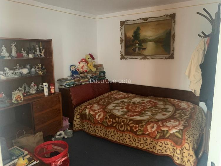 CASA DE VANZARE 4 CAMERE - 13