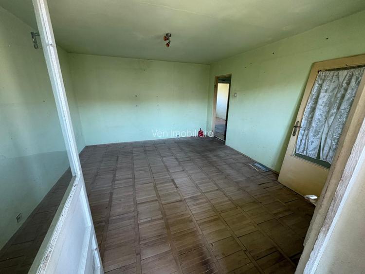 Apartament 3 camere, decomandat, etaj 3 - 4
