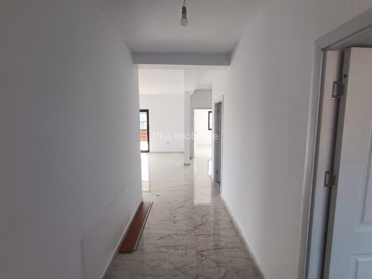 CASA SINGLE DEOSEBITA 4 CAMERE,VALEA LUPULUI ,IASI - 30