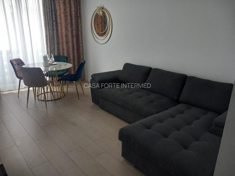 2 camere, statiunea Mamaia complex Lake On , cu vedere la lac - 650 euro - 2
