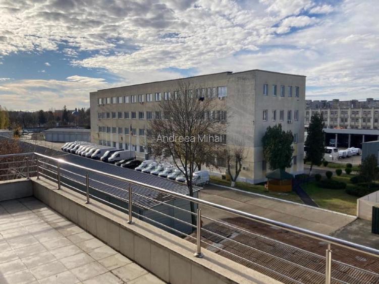 Particular inchiriez apartament lux zona centrala  - 10