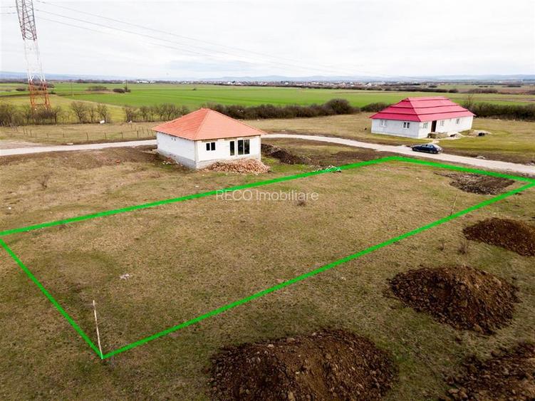 RECO Teren intravilan pentru loc de casa 810 mp  cu utilitati- Fughiu - 3