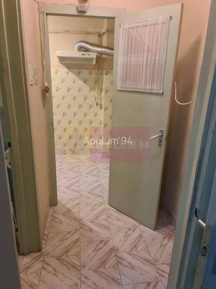 Apartament cu 2 camere de vanzare in Campina - Zona Piata Centrala - 10
