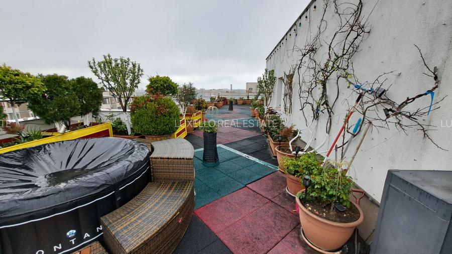 PENTHOUSE LUX - LOCATIE EXCELENTA -VIEW SUPERB - TERASA AMENAJATA 300 MP - 6