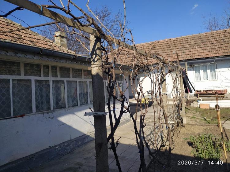 casa in Husi, zona Corni - 5