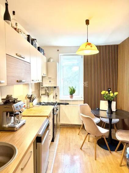 Apartament 3 camere în zona STRAZII SCARISOARA - 14