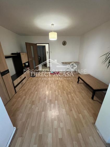 Apartament 3 camere de vanzare – Dambu, 52 mp utili, parter - 2