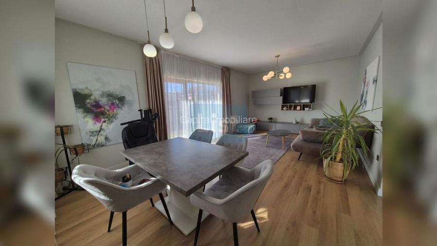 Casa superba la cheie, strada privata, central Dezmir. - 12