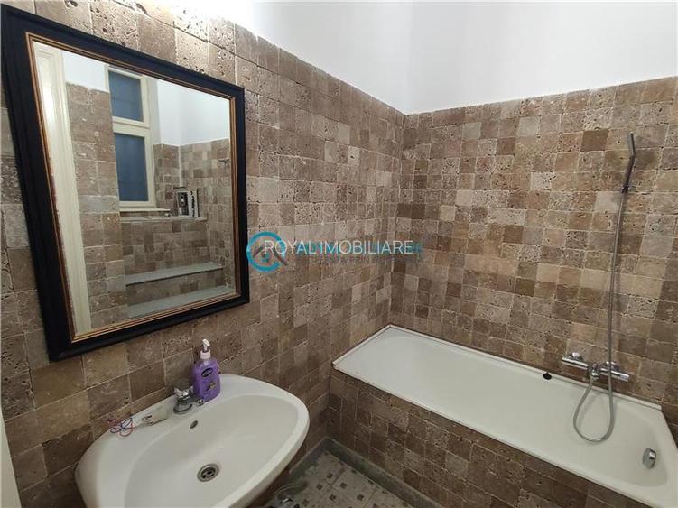 Royal Imobiliare - Inchiriere spatiu de birouri zona ultracentrala - 23