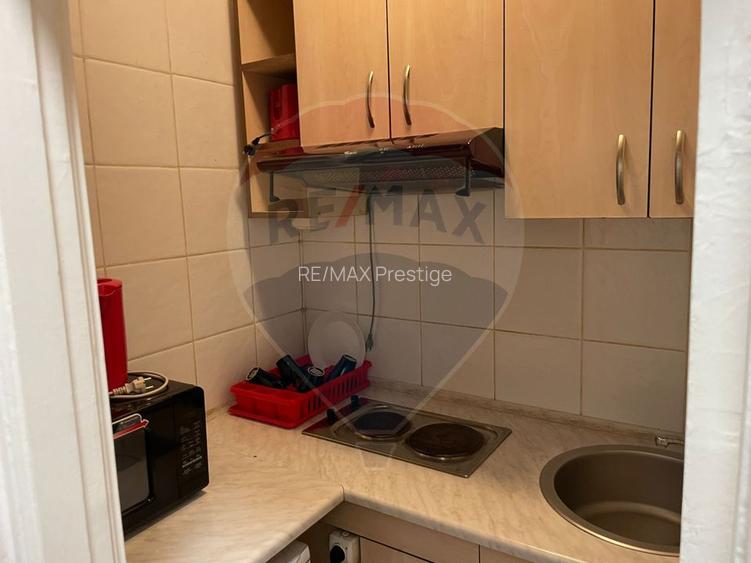 Studio de 35 mp etaj 1 – Str. Nicolae Iorga - centrala proprie - 12