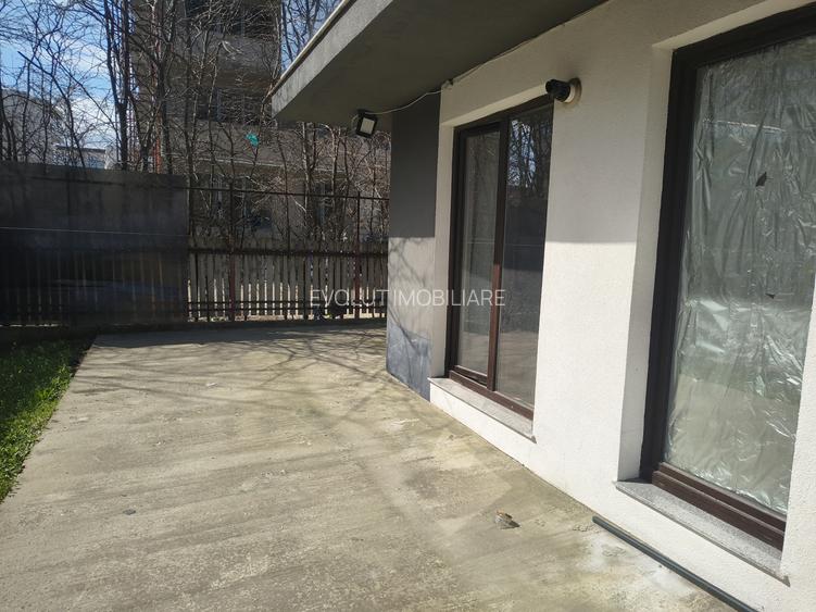 Mamaia nord- apartament deosebit curte 73 mp - 11
