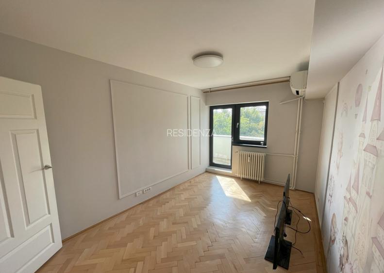 Unirii 3 camere spatioase etaj 4 Spaiul Unirii 12 renovat intregral  - 2