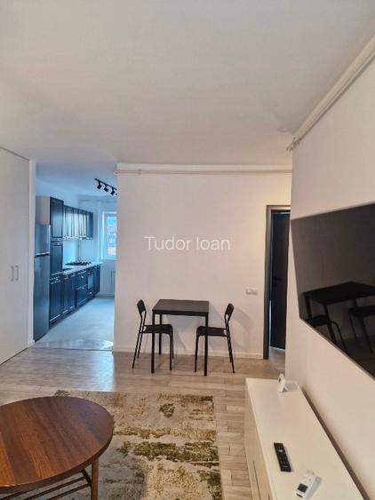 Propietar inchiriez ap2 camere strada Traian 58-62, 600 euro - 3