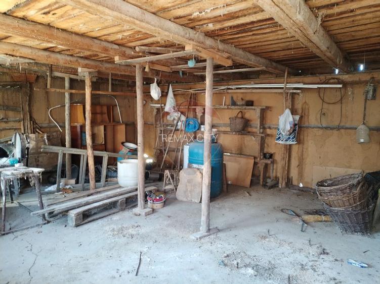 Casă / Vilă cu 4 camere de vânzare în zona Central - 13