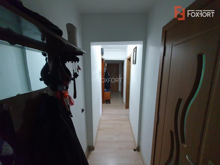 Apartament 4 camere, etaj 1, centrala proprie, zona Dacia - 8