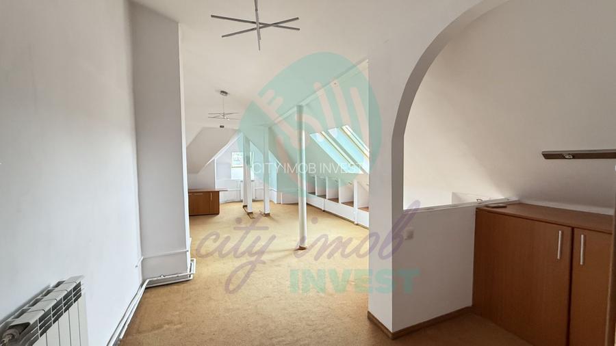 Vila in stil arhitectural german adiacent Calea Mosilor - 17