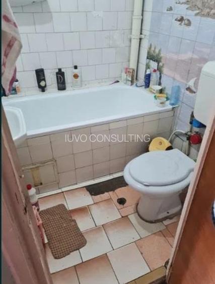 Apartament 4 camere Semidecomandat Sos. Berceni - 2