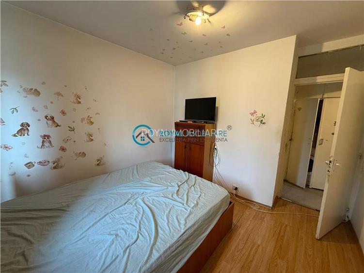 Royal Imobiliare  - Vanzare Apartament zona 9 Mai - 3